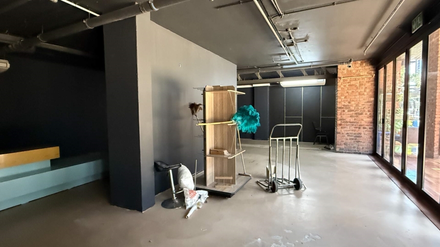 To Let commercial Property for Rent in Gardens Western Cape